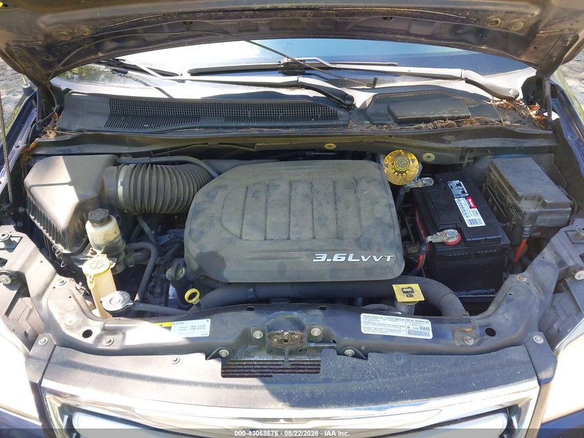 2014 CHRYSLER TOWN & COUNTRY TOURING - 2C4RC1BGXER160155