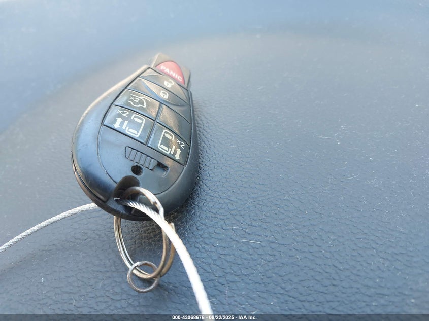 2014 CHRYSLER TOWN & COUNTRY TOURING - 2C4RC1BGXER160155