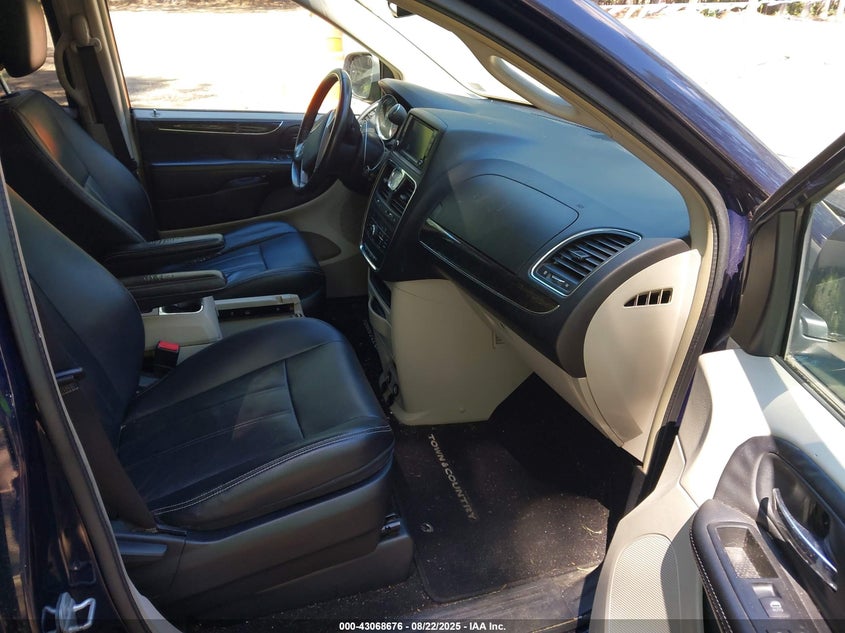 2014 CHRYSLER TOWN & COUNTRY TOURING - 2C4RC1BGXER160155