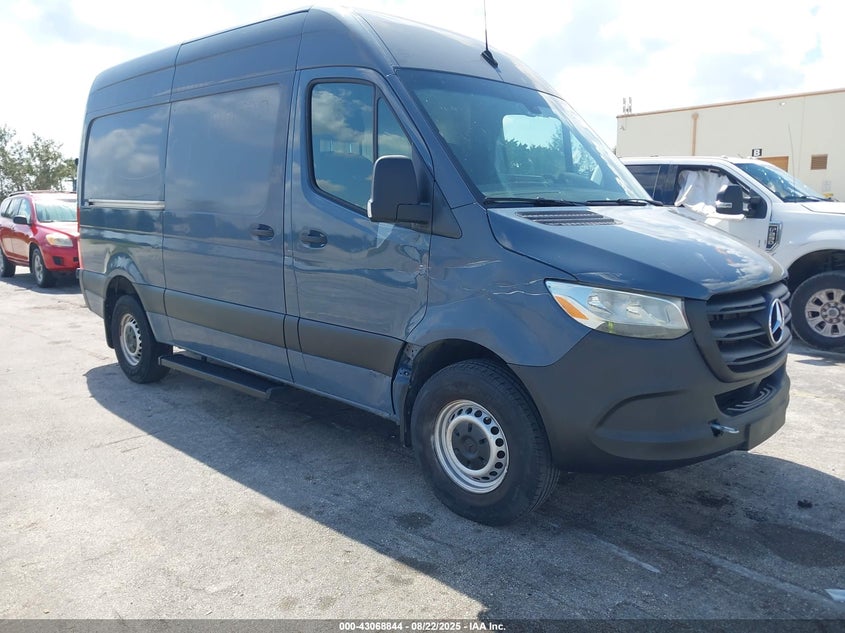 WD4PF0CD7KP061020 2019 Mercedes-Benz Sprinter 2500 High Roof V6/Standard Roof V6 auction photo 1