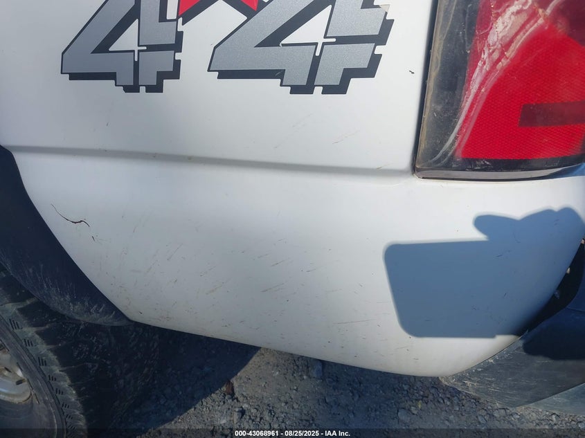 1999 Chevrolet Silverado 2500 Ls VIN: 1GCGK24U9XE191870 Lot: 43068961