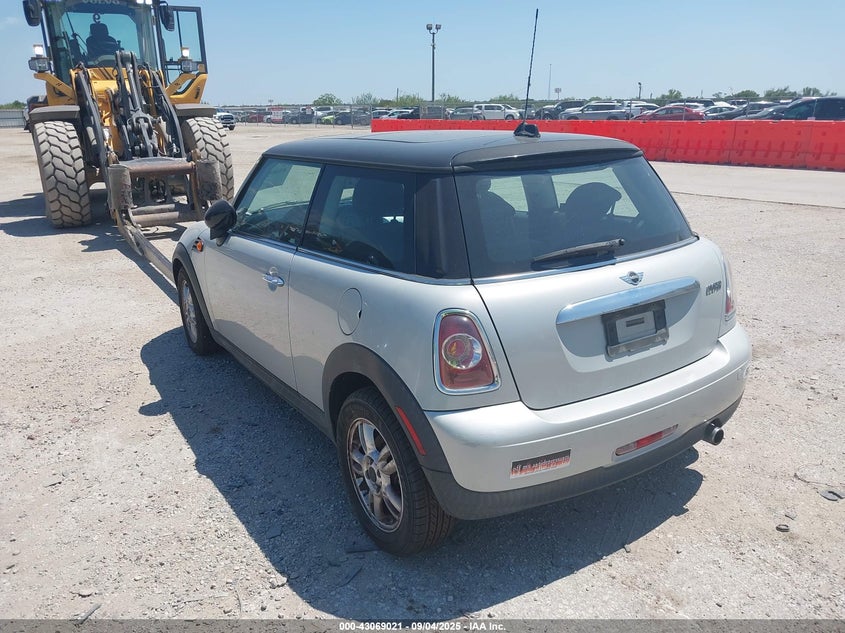 Vin: wmwsu3c50dt544750, lot: 43563261, mini hardtop cooper 20133