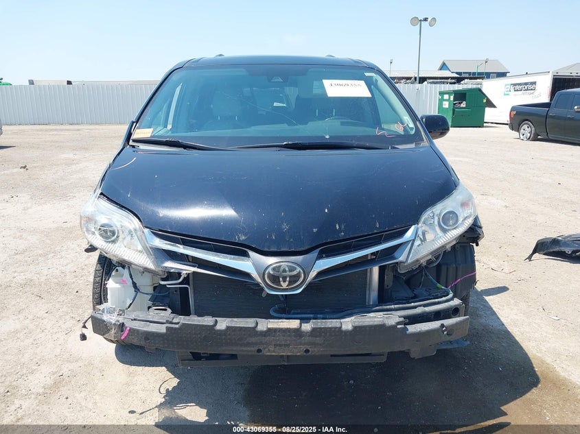 2019 TOYOTA SIENNA XLE 8 PASSENGER - 5TDYZ3DC3KS015767