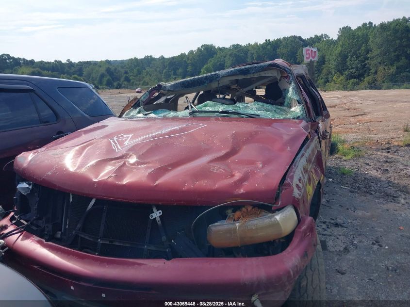 2005 Chevrolet Suburban 1500 Z71 VIN: 3GNFK16Z95G290698 Lot: 43069448