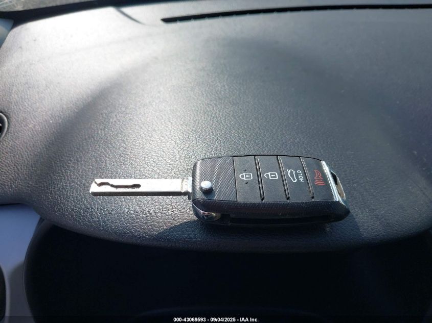 2020 Kia Rio S VIN: 3KPA24AD7LE268272 Lot: 43069593