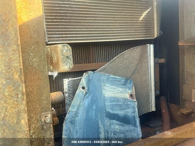 2012 Hyundai Robex 210Lc-9 Excavator VIN: HH1HQ601PC0001252 Lot: 43069912