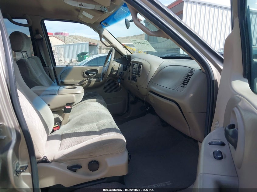 2001 Ford F-150 King Ranch Edition/Lariat/Xlt