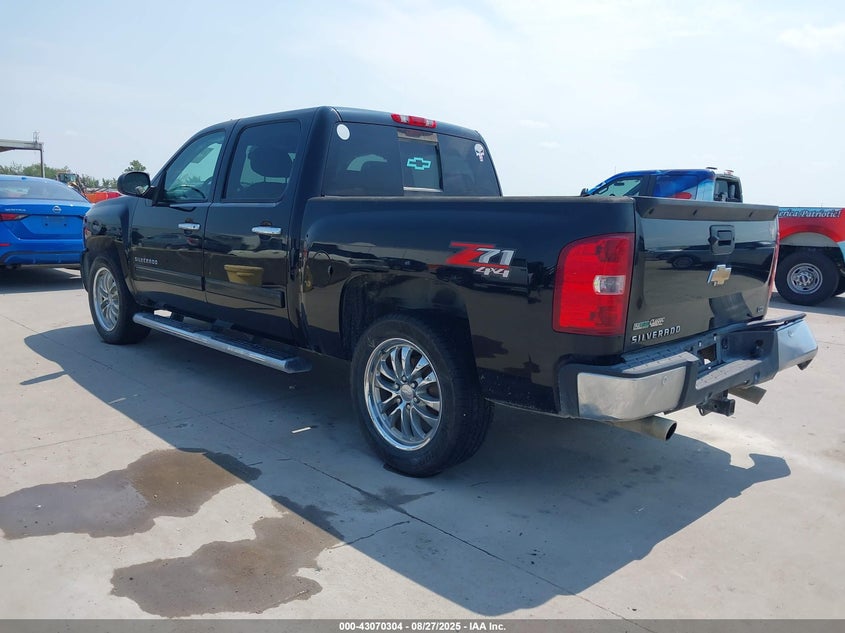 3GCPKTE38BG140597 2011 CHEVROLET SILVERADO photo no. 3
