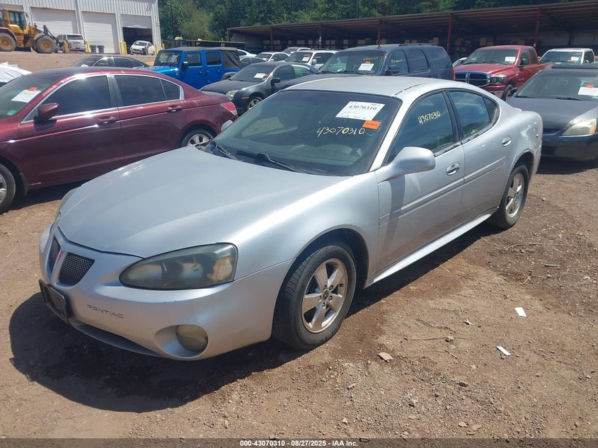 2005 Pontiac Grand Prix silver sedan gasoline 2G2WP522551337703 photo #3