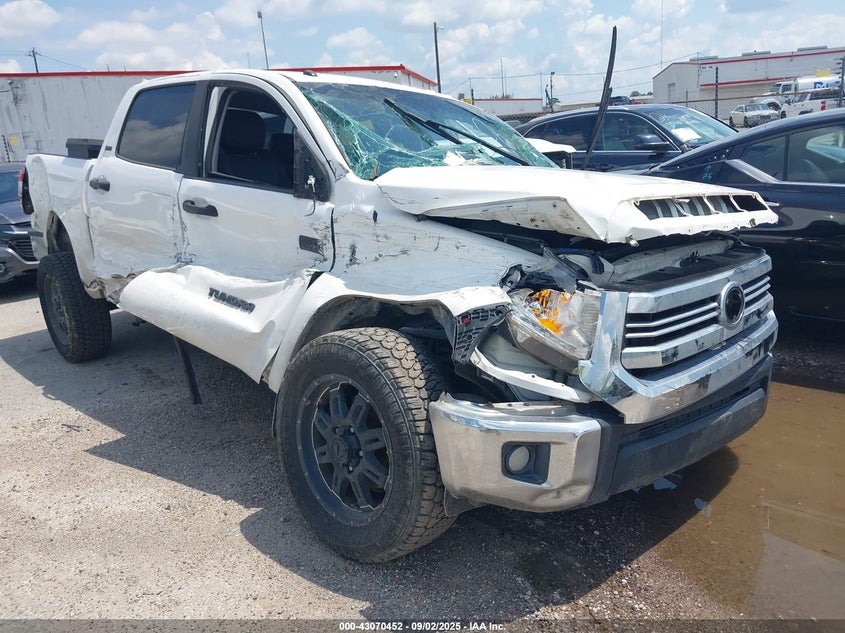2017 TOYOTA TUNDRA SR5 5.7L V8 - 5TFEW5F18HX214934