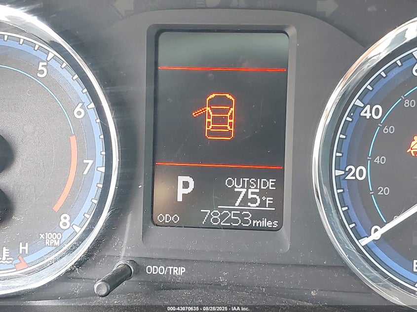 2018 TOYOTA COROLLA LE - 2T1BURHE2JC988844