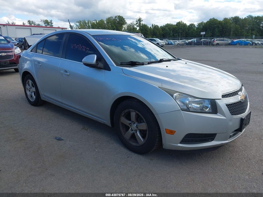 CHEVROLET CRUZE 2LT