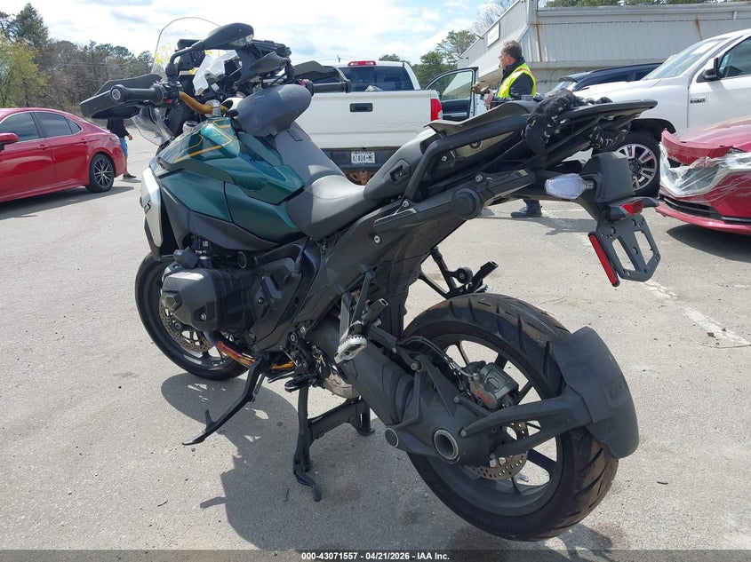 2024 BMW R 1300 auction photo 3
