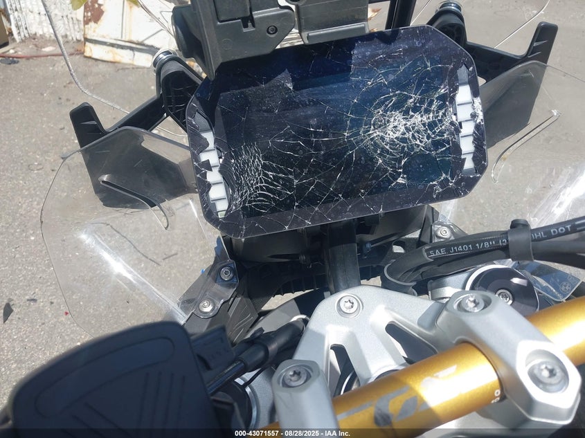 2024 BMW R 1300 auction photo 7