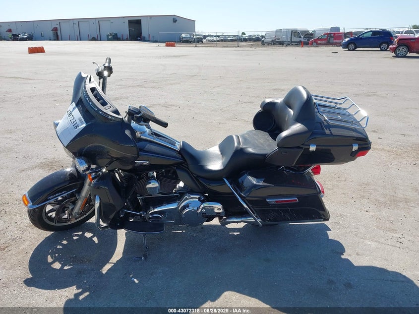 2014 HARLEY-DAVIDSON FLHTCU ULTRA CLASSIC ELECTRA GLD 1HD1FCM17EB676625