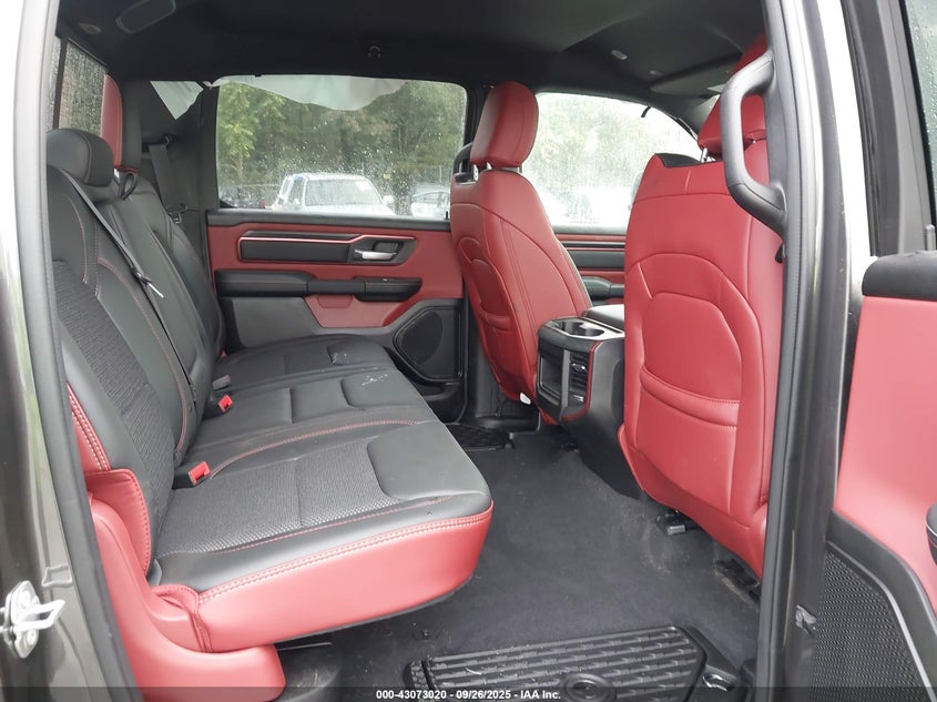 1C6SRFLP0SN689478 2025 RAM 1500 photo no. 8