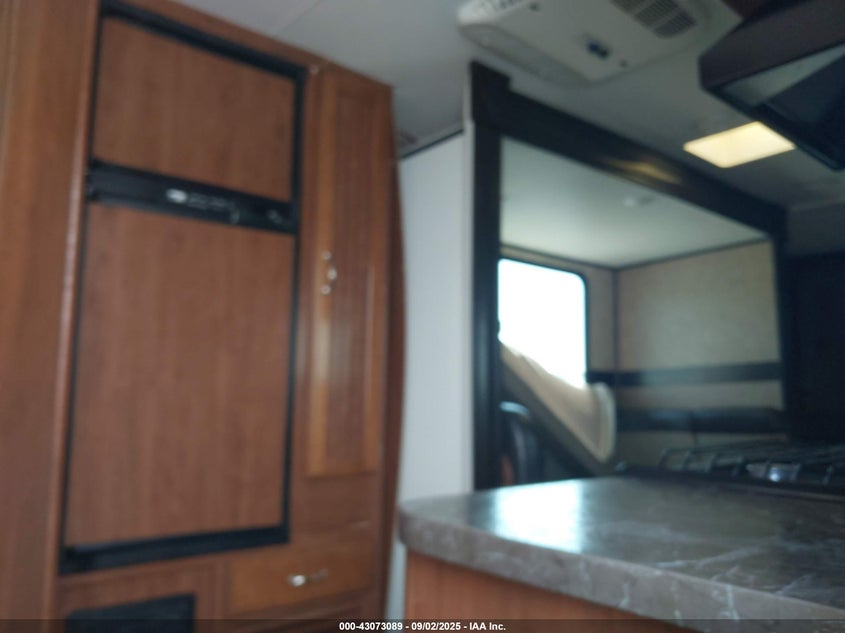 1UJBJ0BM5H1JC0142 2017   photo no. 8