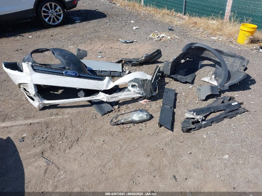 2015 Ford Escape Se VIN: 1FMCU9G99FUC54796 Lot: 43073341