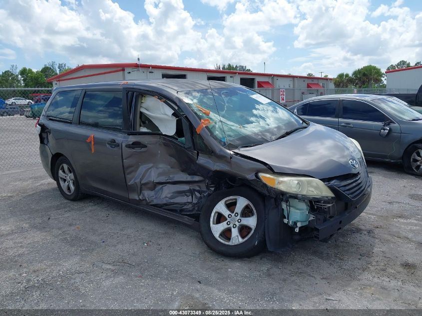 TOYOTA SIENNA BASE 7 PASSENGER