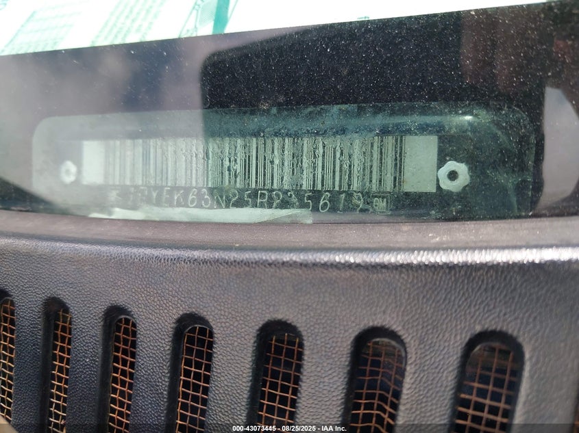 1GYEK63N25R235619 2005 CADILLAC ESCALADE photo no. 11