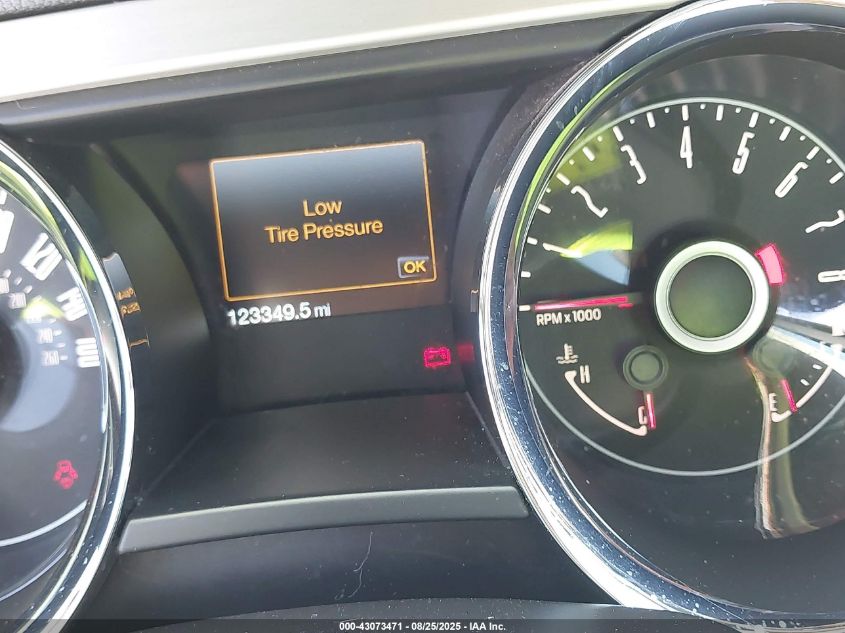 2014 Ford Mustang V6 Premium VIN: 1ZVBP8AM8E5311414 Lot: 43073471