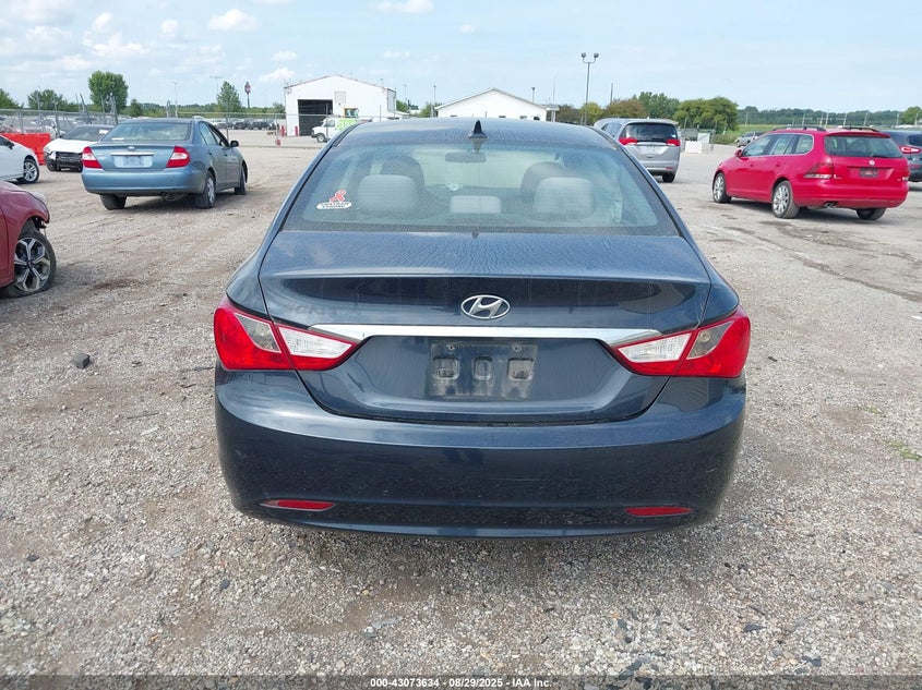 5NPEB4AC4BH178466 2011 HYUNDAI SONATA photo no. 15