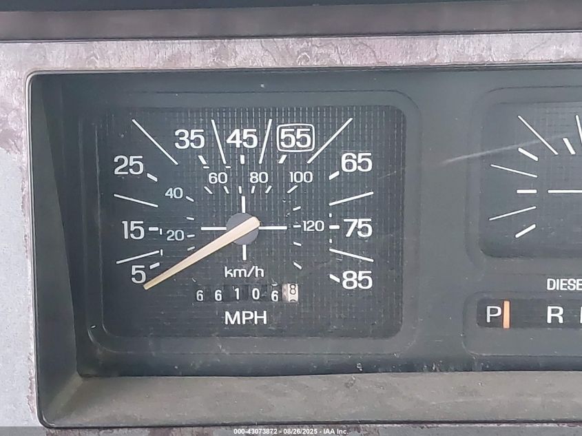 1985 Ford F250 VIN: 1FTHF2517FPB13166 Lot: 43073872