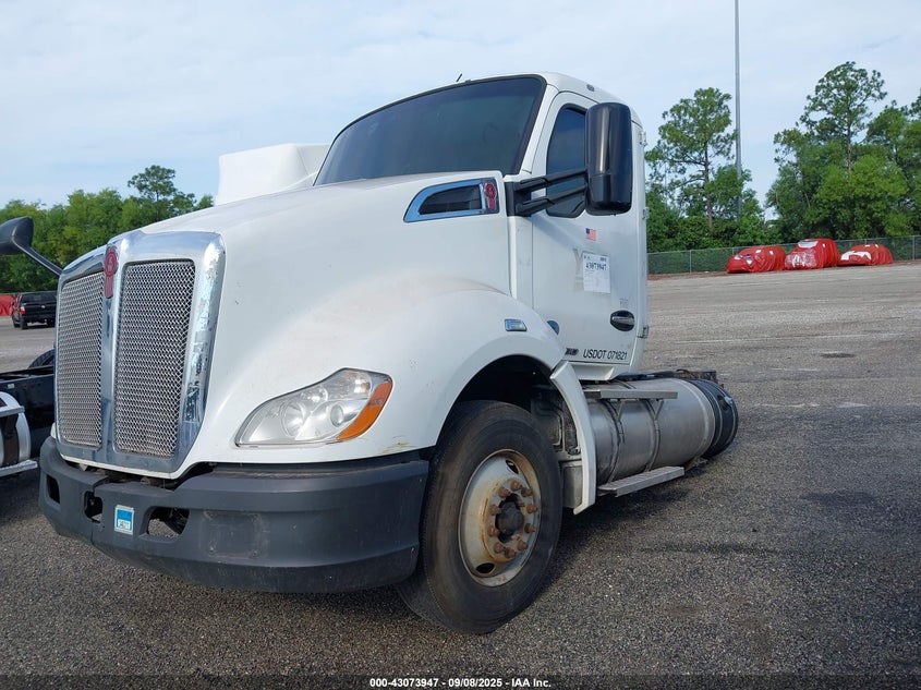 2018 KENWORTH T680