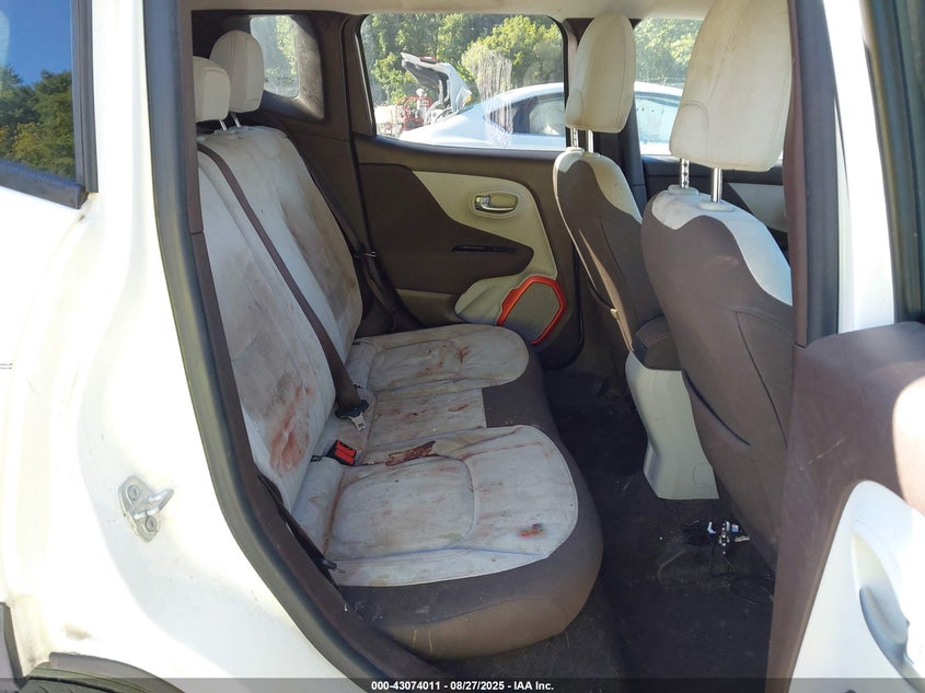 2016 JEEP RENEGADE LATITUDE - ZACCJBBT0GPD65831