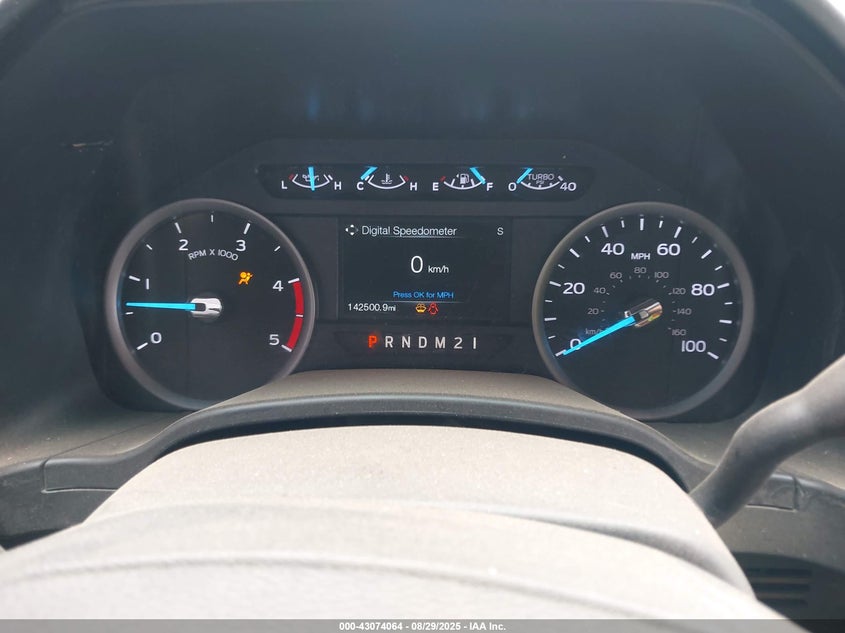 1FT8W4DTXKEE53982 2019 FORD F450 photo no. 6