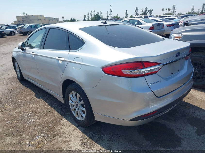 Vin: 3fa6p0g78hr373717, lot: 43568321, ford fusion s 20173