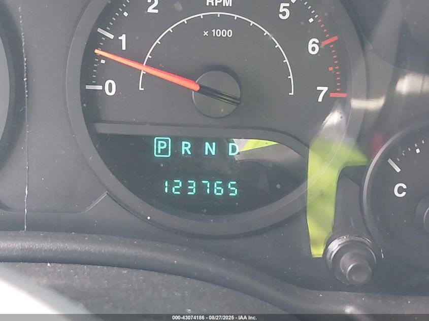 2007 Jeep Wrangler X VIN: 1J4FA24157L179077 Lot: 43074186