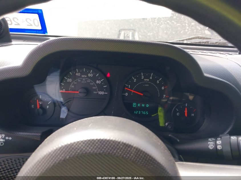 2007 Jeep Wrangler X VIN: 1J4FA24157L179077 Lot: 43074186