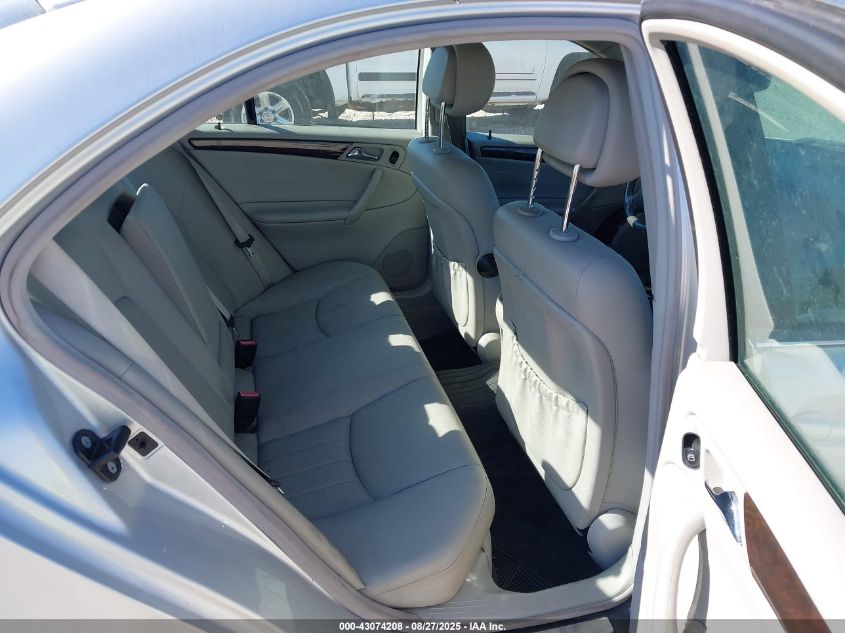 2007 Mercedes-Benz C 280 Luxury 4Matic VIN: WDBRF92HX7F912170 Lot: 43074208