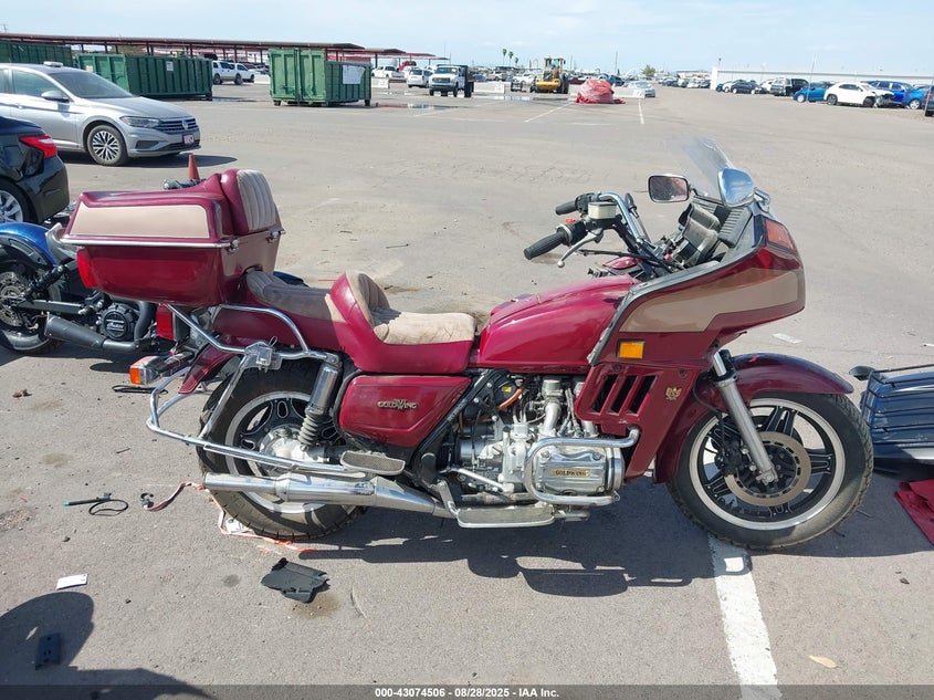 1982 Honda Gl1100 VIN: 1HFSC0209CA205155 Lot: 43074506