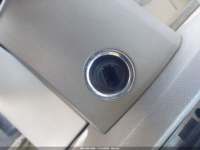 2009 Chrysler 300 Touring/Signature Series VIN: 2C3LK53V99H552038 Lot: 43074555