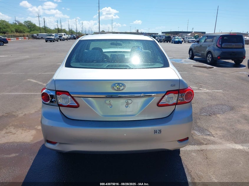 2013 TOYOTA COROLLA LE/LE SPECIAL EDITION - 2T1BU4EE0DC995447