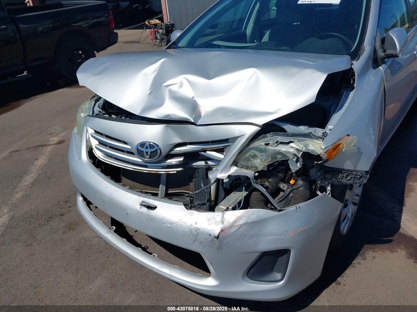 2013 TOYOTA COROLLA LE/LE SPECIAL EDITION - 2T1BU4EE0DC995447