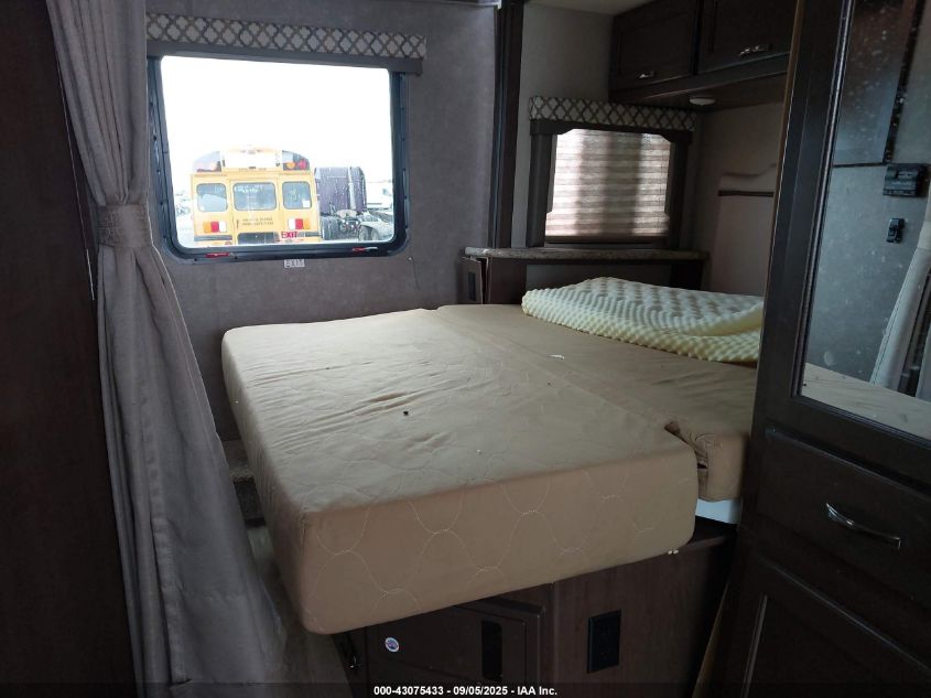 2019 Thor Motor Coach 24X8 Freedom Elite VIN: 1FDWE3FSXKDC64419 Lot: 43075433