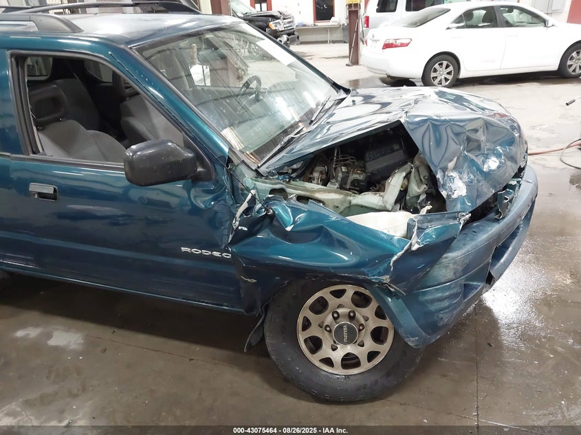 1998 Isuzu Rodeo Ls/S VIN: 4S2CK58W4W4337404 Lot: 43075464