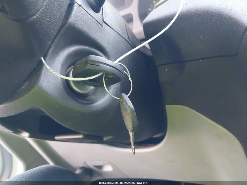 2015 Ford Transit-350 Cutaway VIN: 1FDBF6PM8FKA95760 Lot: 43075969