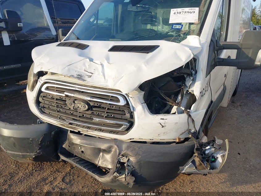 2015 Ford Transit-350 Cutaway VIN: 1FDBF6PM8FKA95760 Lot: 43075969