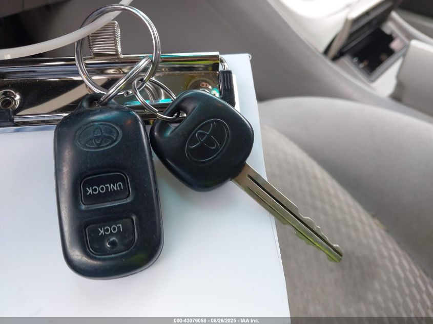 2005 Toyota Highlander V6 VIN: JTEDP21A450074492 Lot: 43076058