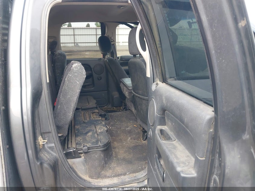 2004 Dodge Ram 3500 Slt/Laramie VIN: 3D7LU38C74G147862 Lot: 43076114