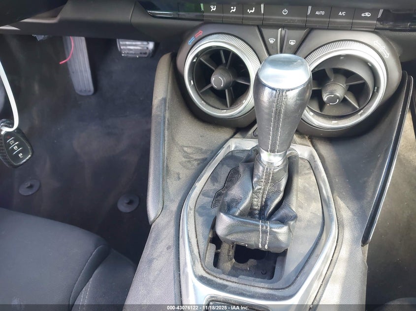 2018 Chevrolet Camaro 1Lt VIN: 1G1FB1RX8J0128457 Lot: 43076122