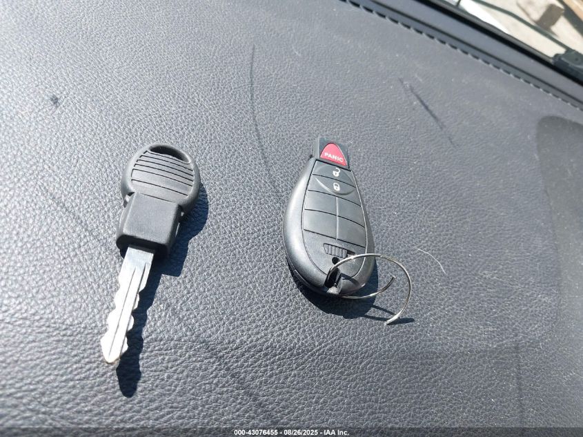 2011 Jeep Grand Cherokee Laredo VIN: 1J4RR4GGXBC669881 Lot: 43076455