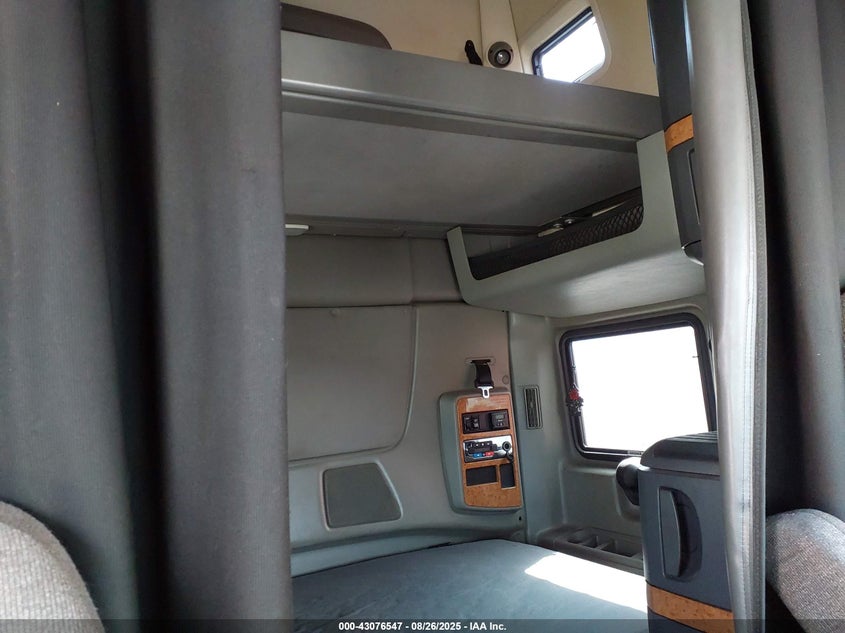 2015 International Prostar VIN: 3HSDJAPR8FN144377 Lot: 43076547