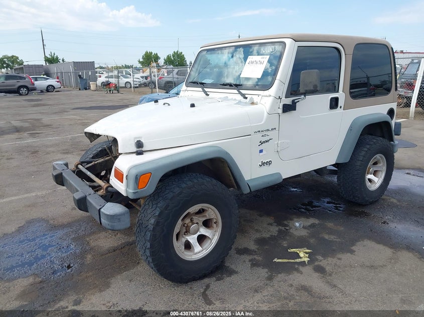 1J4FY19S4XP496901 1999 JEEP WRANGLER photo no. 2