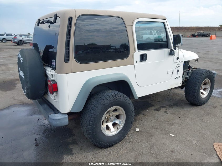 1J4FY19S4XP496901 1999 JEEP WRANGLER photo no. 4