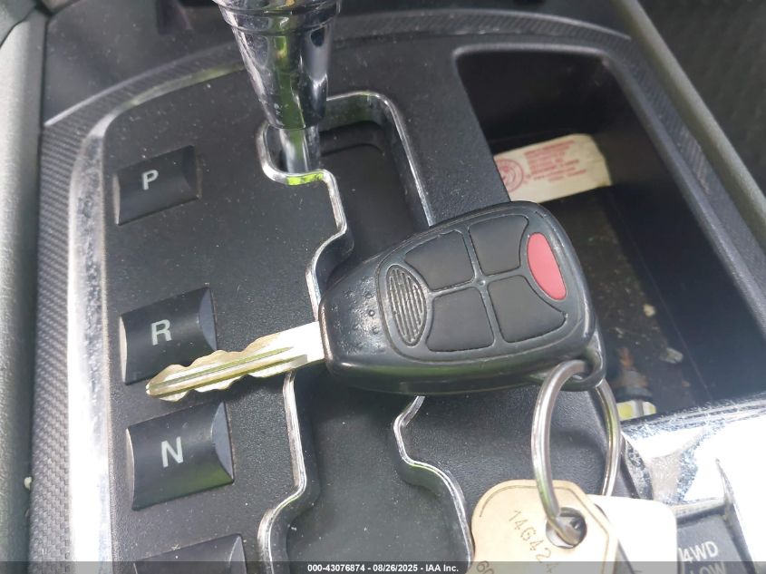 2007 Jeep Commander Sport VIN: 1J8HG48P87C650087 Lot: 43076874